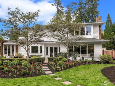 838 Evergreen Point Road