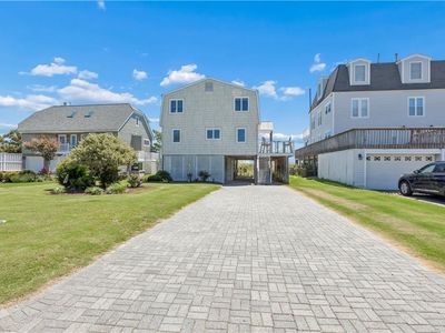 3 Thimble Shoals Ct
