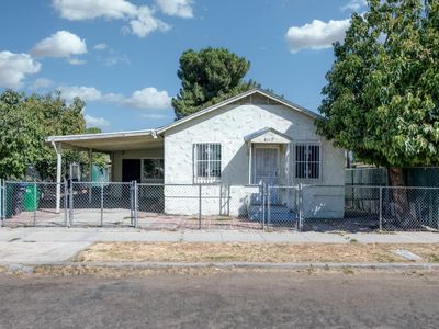 4117 E Kaviland Ave
