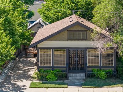 1129 S Washington Ave