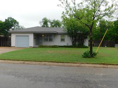 Property at 201 Mesquite St, Burkburnett, TX