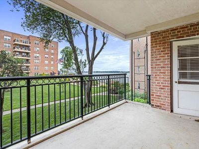 162-41 Powells Cove Blvd #2S