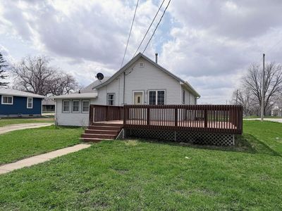 Property at 1402 Madison St, Emmetsburg, IA