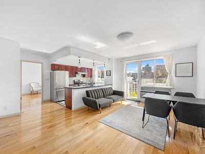 1635 Lexington Ave APT 5B