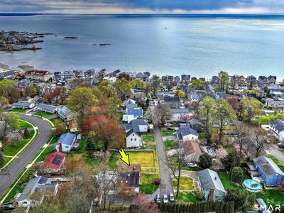 79 Soundview Avenue