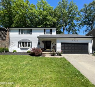 542 Fenway Dr