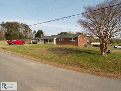 100 Woodside Rd