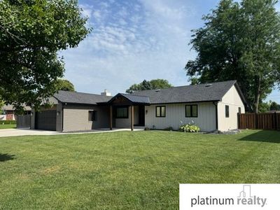 2255 E Teakwood Dr
