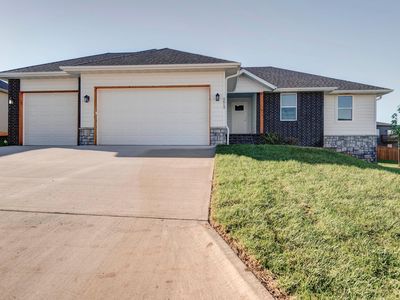 2612 W Pigeon Drive