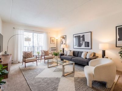 80 N Warren St APT 31