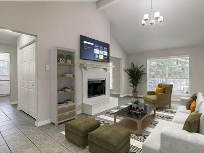 3530 Valerie Ln