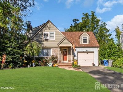 367 Brook Ave
