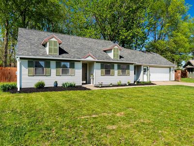 202 Heritage Dr