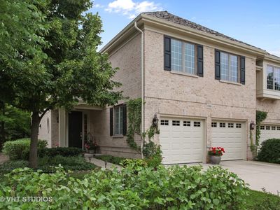 2269 Royal Ridge Dr