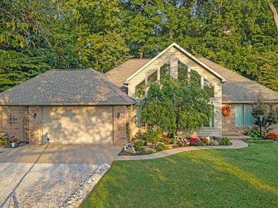 7200 Holly Dr