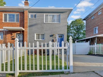 728 Neptune Ave
