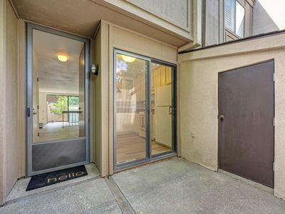891 Woodside Ln E Unit 2