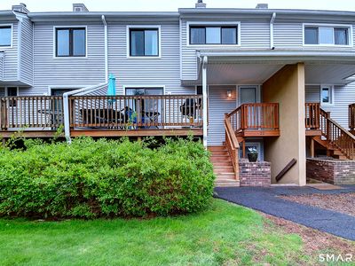 22 Dutton Place Way #22