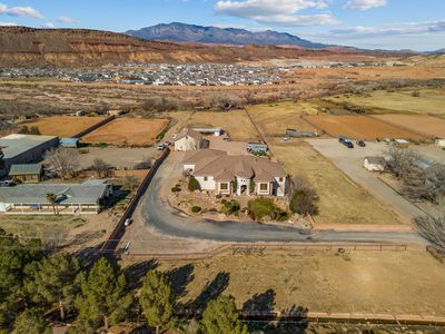 2911 E Washington Dam Rd