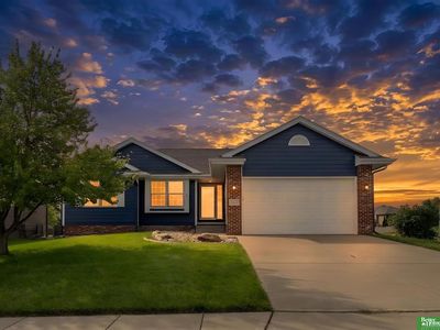 21213 Flagstone Dr