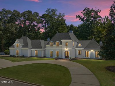 958 Greenbriar Dr