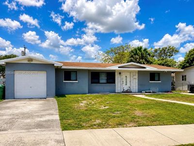 18420 NW 38th Ct