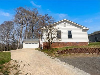 Property at 1495 S Peace Haven Rd, Clemmons, NC