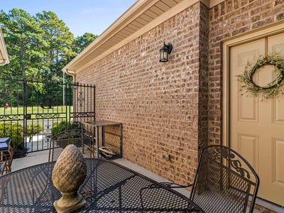 150 Lake Pointe Dr
