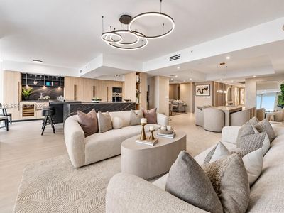 3301 NE 183rd St Unit 3009