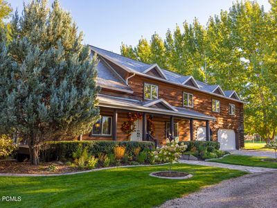 3383 E Wild Mare Way