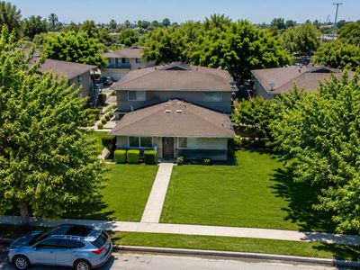 4989 N Holt Ave APT 103