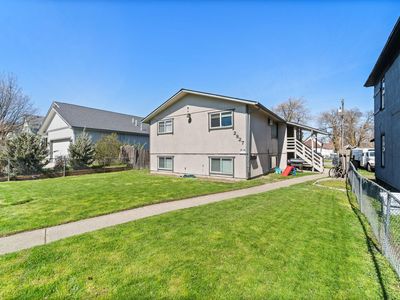 2927 E Olympic Ave