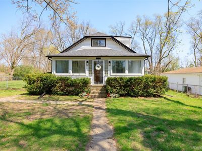 Property at 1545 Tanfield St, West Bloomfield, MI