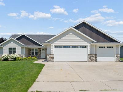 3535 Glen Oaks Pass