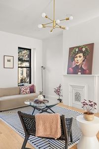 596 Van Buren St #2FAM