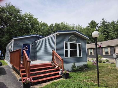82 Gooseberry Circle