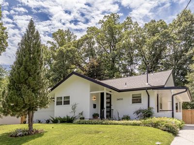 3400 Pauline Dr