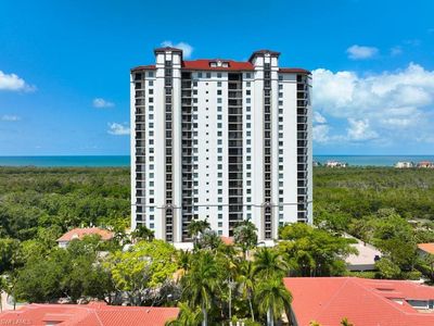 7225 Pelican Bay BLVD #203