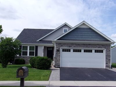 4429 E Millbrook Cir