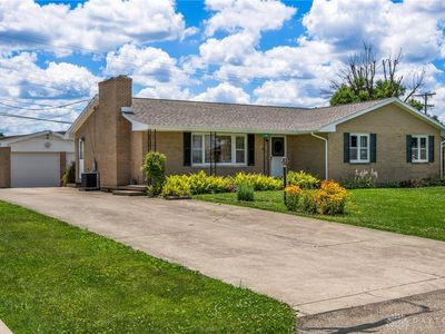 14 Greeneview Dr
