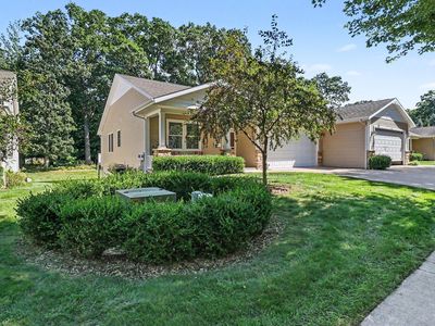 1264 Blue Heron Dr #12