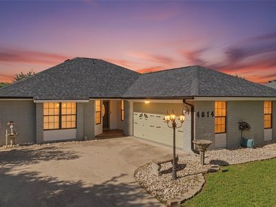 4814 Creekside Dr