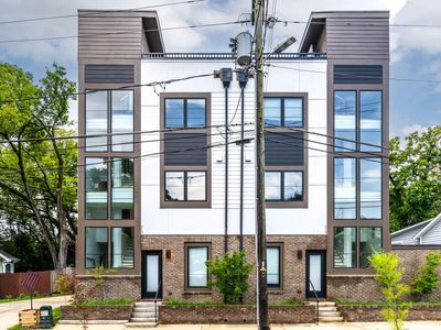 213 Corporation St #A