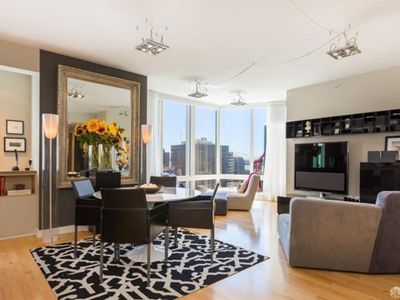 301 Mission St APT 20E