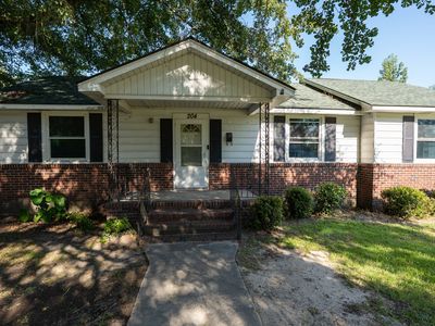 204 Commonwealth Ave
