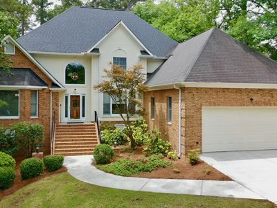 126 Dewberry Ln