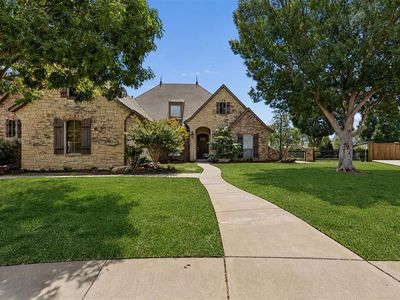 1300 Redbud Ct