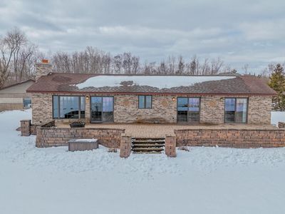 8012 N Grace Lake Rd SE