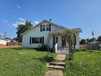 125 W Midland St