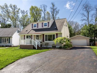 2506 Income Dr
